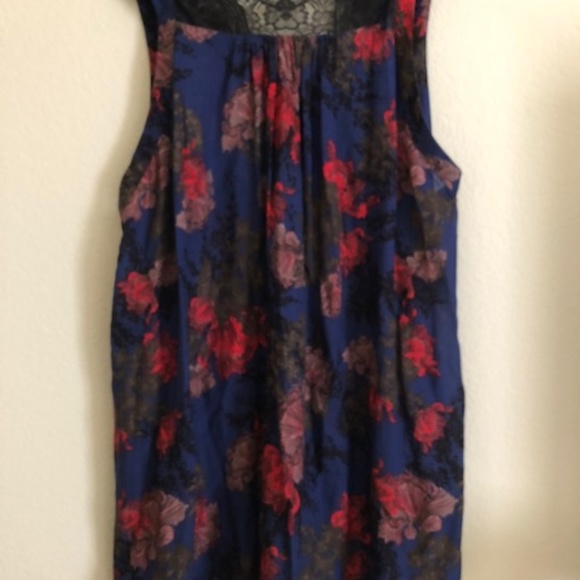 Top - Picture 3 of 3